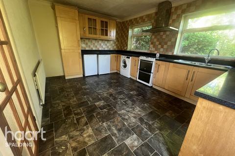 Sutton Bridge PE12 2 bed semi