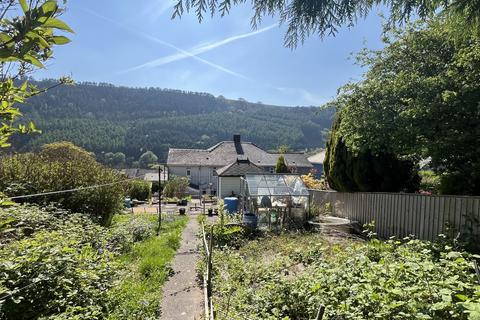 Rose Heyworth Road, Abertillery NP13 3 bed semi