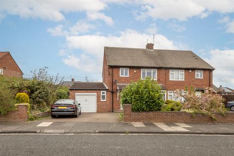 Embleton Avenue, Gosforth, NE3 3 bed semi
