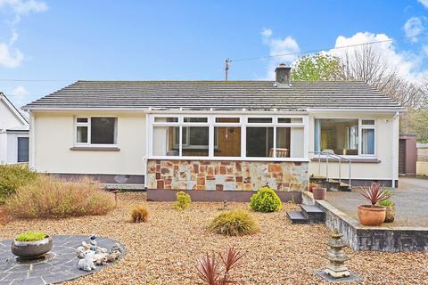 Roselyon Place, Par PL24 3 bed detached bungalow for sale