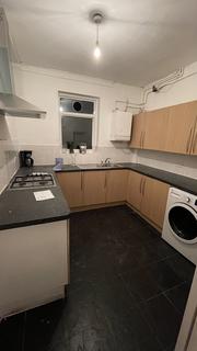 Deansbrook Road, Edgware HA8 4 bed flat for sale