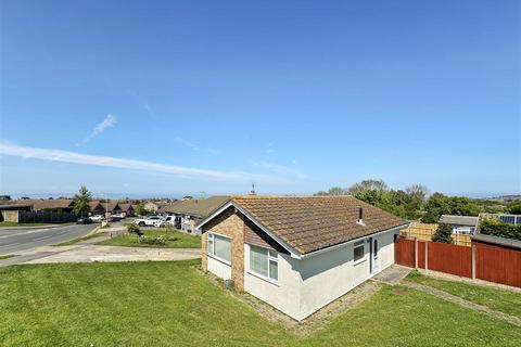 Shearwater Avenue, Whitstable 2 bed detached bungalow for sale