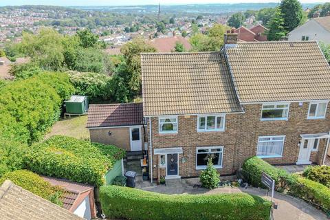 Perlethorpe Crescent, Gedling... 3 bed semi