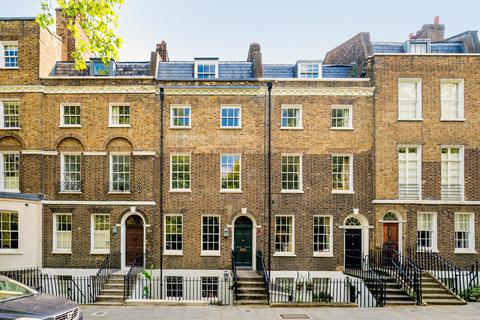 West Square, Kennington, London, SE11 3 bed townhouse for sale