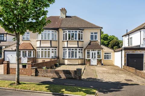 Redford Avenue, Wallington SM6 4 bed semi