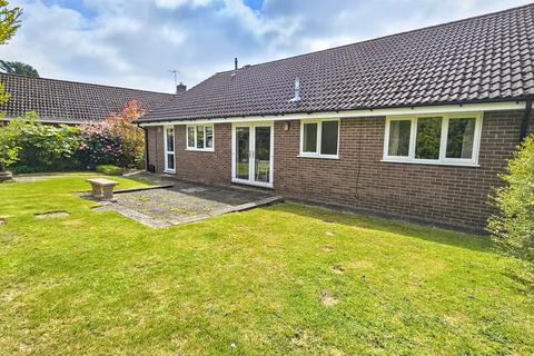 Longnor SY5 4 bed detached bungalow for sale