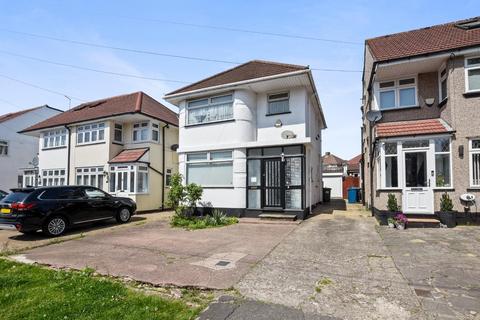 Felbridge Avenue, Stanmore 3 bed detached house for sale