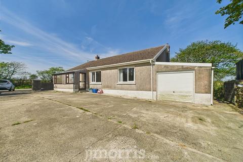 Portfield Gate, Haverfordwest 4 bed detached bungalow for sale