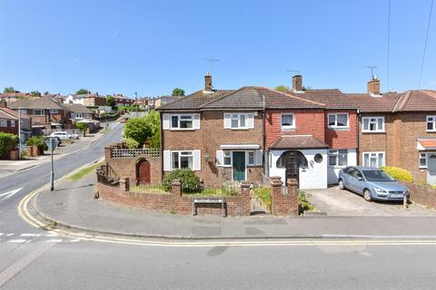 Weller Avenue, Rochester ME1 3 bed end of terrace house for sale