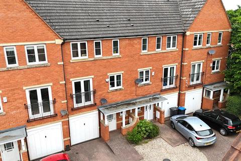 Blyth Close, Cawston 4 bed terraced house for sale