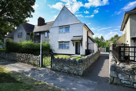 The Crescent, Woodlands DN6 2 bed end of terrace house for sale
