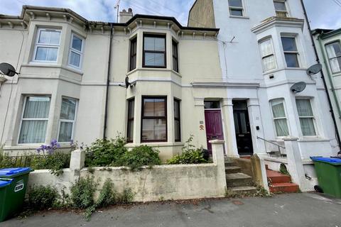 41 Meeching RoadNewhavenEast Sussex 3 bed terraced house for sale