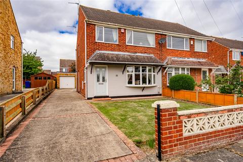 Laburnum Drive, Grimsby... 3 bed semi