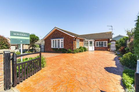 Kings Road, Hunstanton, PE36 3 bed detached bungalow for sale