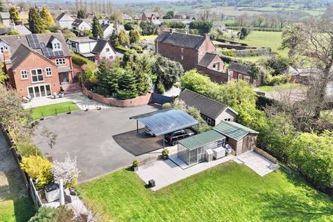 Church Lane, Uttoxeter ST14 6 bed detached house for sale