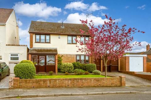 Victoria Street, Kingswinford DY6 3 bed detached house for sale