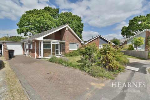 St Just Close, Ferndown, BH22 2 bed detached bungalow for sale