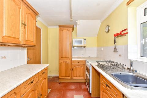 Lysander Way, Waterlooville, Hampshire 3 bed semi