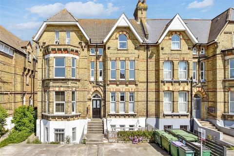 36 Manor Road, Folkestone CT20 1 bed flat for sale