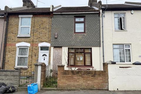 32 Frederick Road, Gillingham, Kent 3 bed terraced house for sale