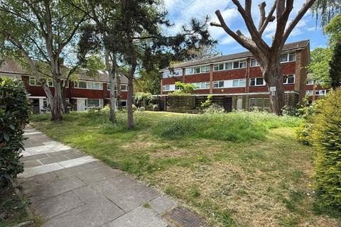Rectangular Parcel Of Land in front... Land for sale