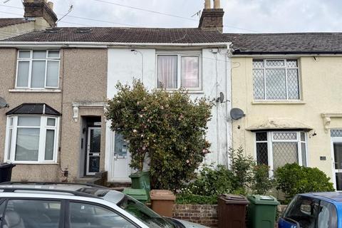 34 Fant Lane, Maidstone, Kent 3 bed terraced house for sale