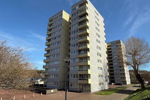 100 Regent Court, Bryant Street... 2 bed flat for sale