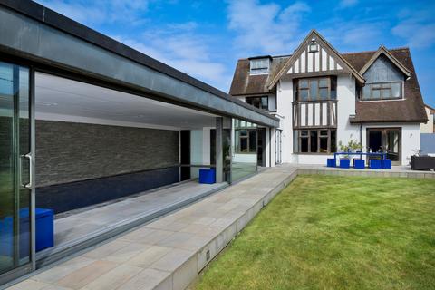 Mill Lane, Southwold, Suffolk, IP18. 8 bed detached house for sale