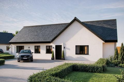 Woodland Crescent, Milford Haven SA73 4 bed property with land for sale