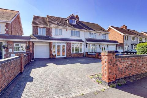 Prestwood Road West, Wolverhampton 6 bed semi