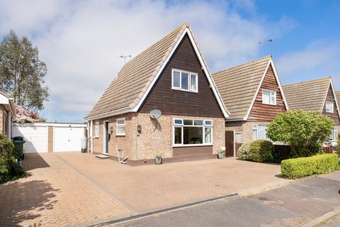 Welbeck Avenue, Martham 3 bed detached bungalow for sale