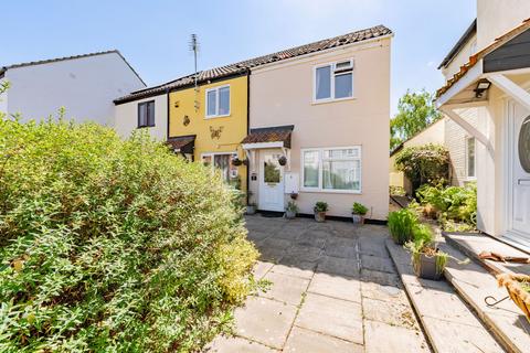 St. Leger, Norwich NR15 2 bed end of terrace house for sale