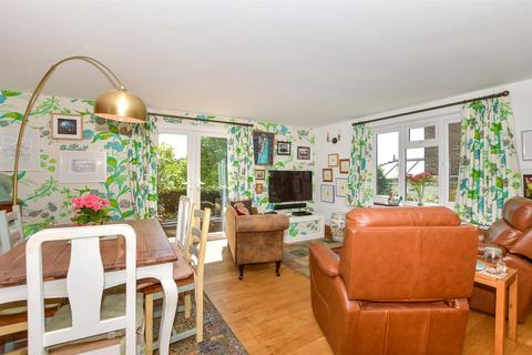 Mutton Hall Hill, Heathfield, East... 4 bed detached house for sale