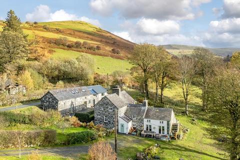 Cynllwyd Uchaf, Bala, LL23 4 bed farm house for sale