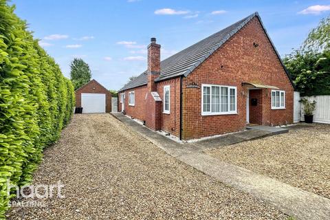 Gedney Hill PE12 3 bed bungalow for sale