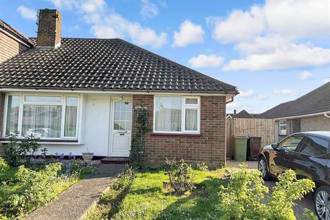 Minterne Avenue, Sittingbourne, Kent 2 bed semi