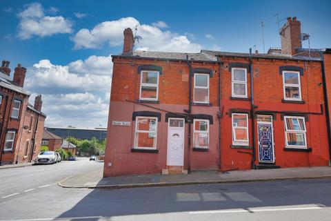 Aviary Place, Leeds, West Yorkshire... 1 bed terraced house for sale