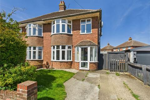 Beechcroft Road, Ipswich, Suffolk, IP1 3 bed semi