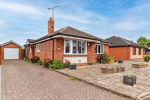 Plumbly Close, North Walsham 2 bed detached bungalow for sale