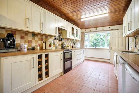 Chartway Street, Sutton Valence, ME17 4 bed chalet for sale