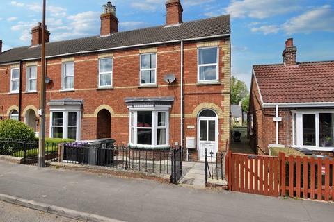 Eastfield Road, Louth LN11 7AS 4 bed end of terrace house for sale
