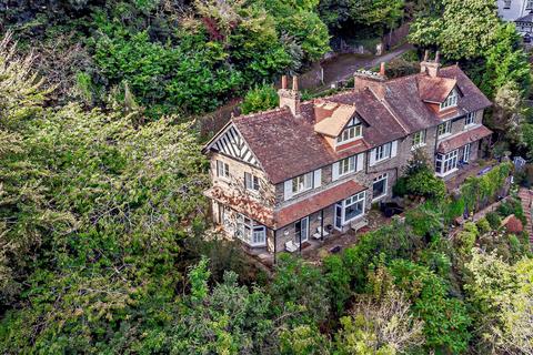 Clooneavin Path, Lynmouth 5 bed semi