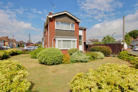 Brookwood Road, Southampton 3 bed detached house for sale