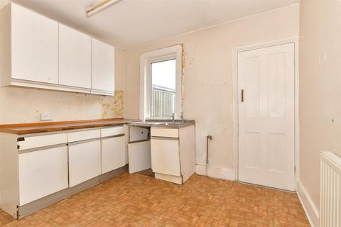 Richmond Street, Sheerness, Kent 2 bed terraced house for sale