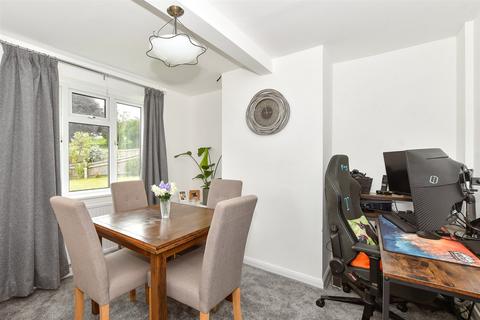 Oak Tree Cottages, Haywards Heath RH17 3 bed semi