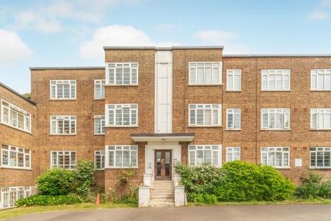 Elmhurst Court, St Peters Road... 2 bed flat for sale