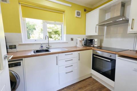 Rosemary Close, Nottingham 2 bed semi