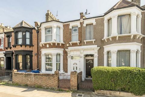 Ivydale Road, London SE15 4 bed terraced house for sale