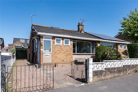 Wrenbury Avenue, Cookridge, Leeds 2 bed bungalow for sale