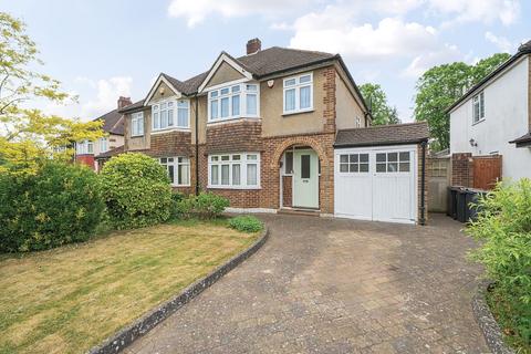Stoneyfield Road, Coulsdon CR5 3 bed semi